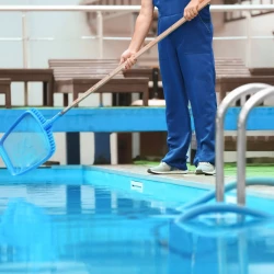 Swimming Pool Cleaning